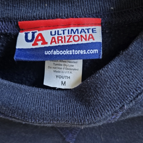 4/$25 U of A crewneck sweater - Picture 2 of 2